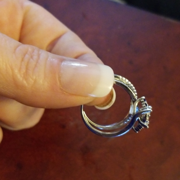 Sterling Silver Ring Set - Picture 4 of 5